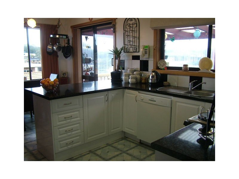 10 Mooreville Road, Burnie TAS 7320