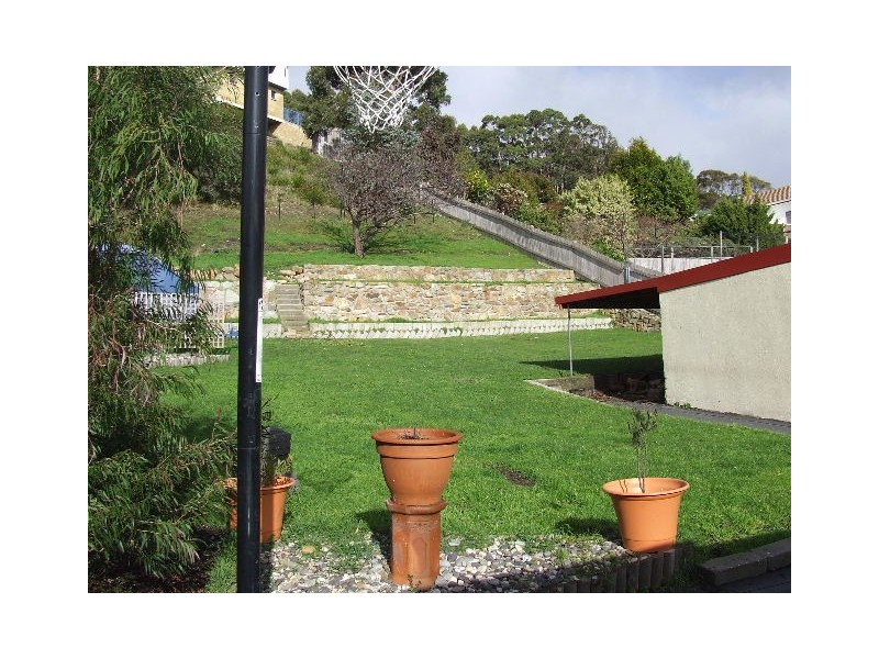 17 Wragg Street, Somerset TAS 7322