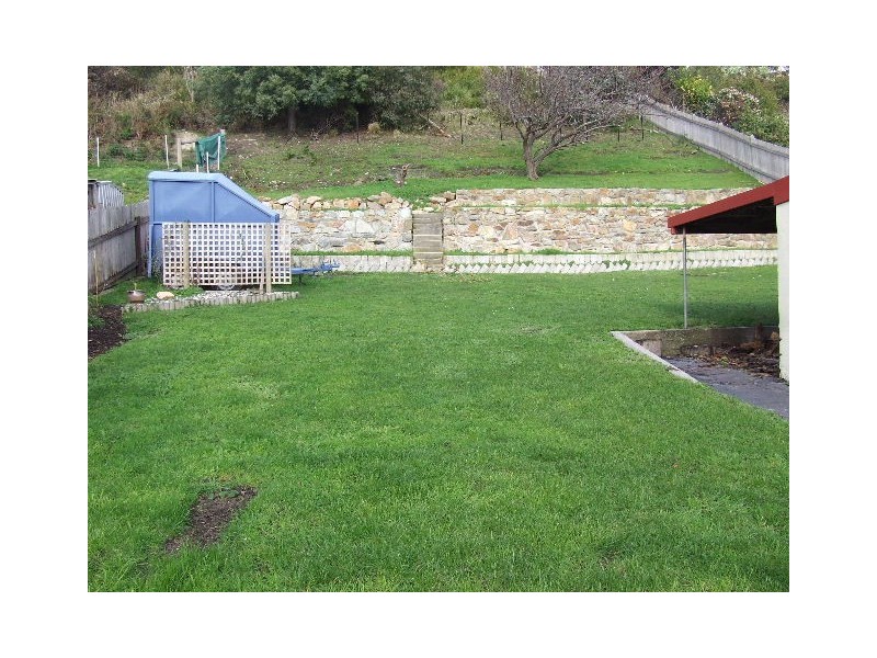 17 Wragg Street, Somerset TAS 7322