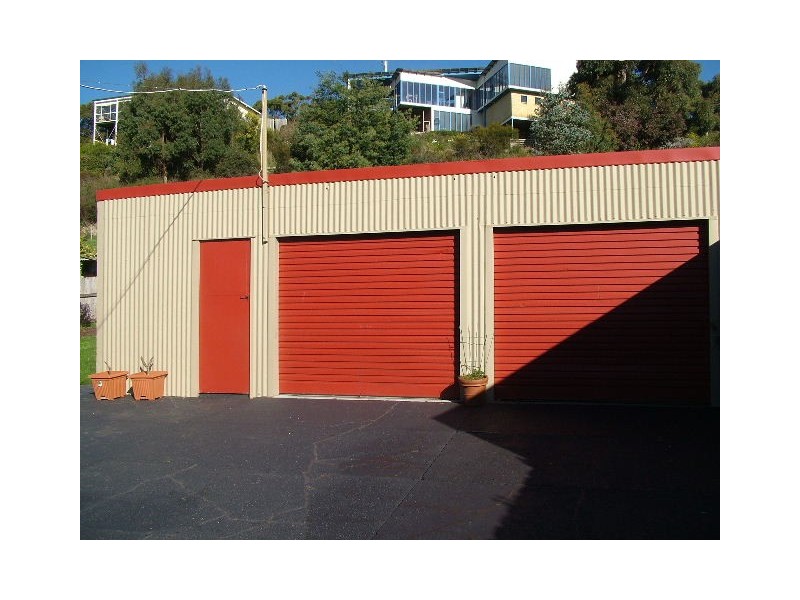 17 Wragg Street, Somerset TAS 7322