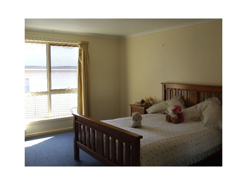 Cooee TAS 7320