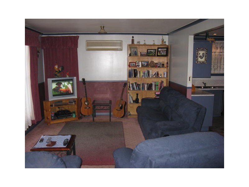 12 Latham Street, Queenstown TAS 7467