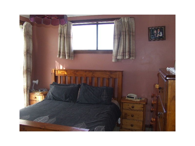 14 McGrath Street, Upper Burnie TAS 7320