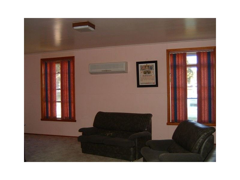 3 Blackwood Avenue, Rosebery TAS 7470