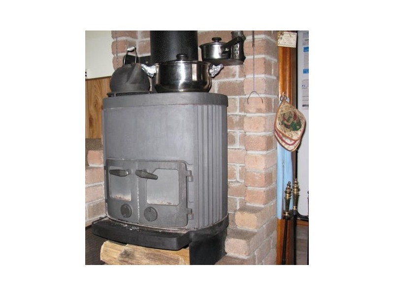 2 Huxley Cresent, Queenstown TAS 7467