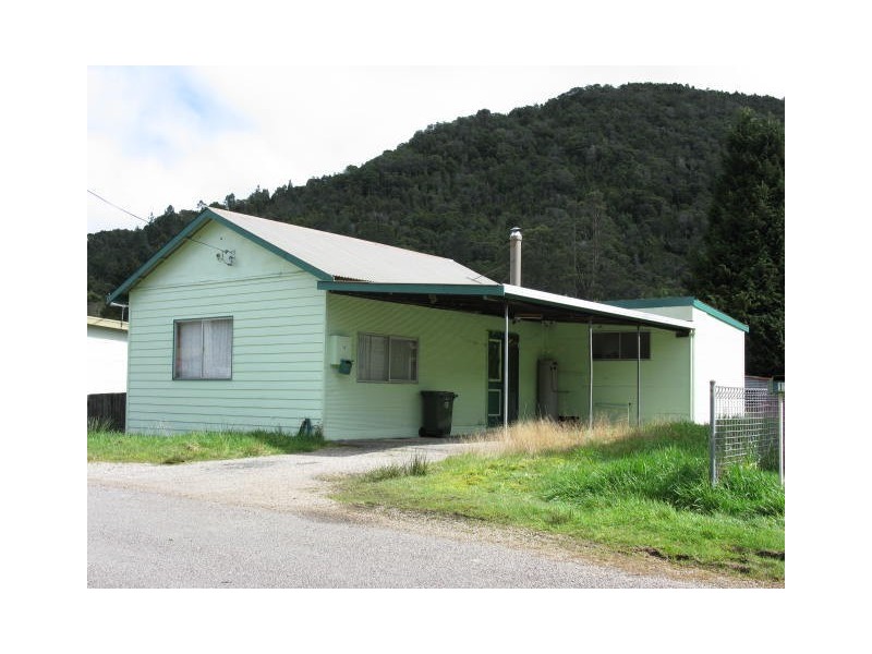 14 Lambert Street, Queenstown TAS 7467