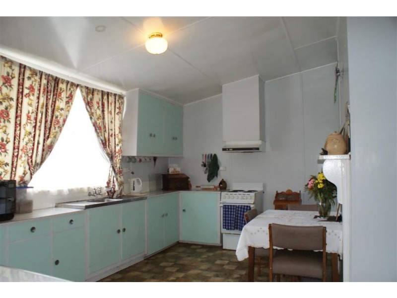 2402 Preolenna Road, Preolenna TAS 7325