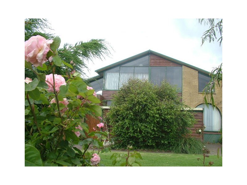 88-90 Bass Highway, Cooee TAS 7320