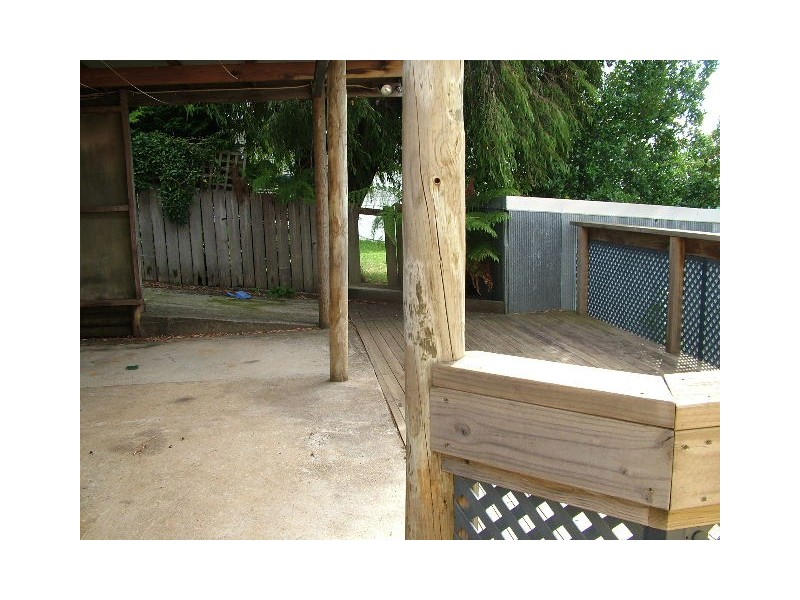 27 Woodward Avenue, Burnie TAS 7320