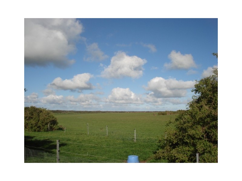 . North Road, King Island TAS 7256