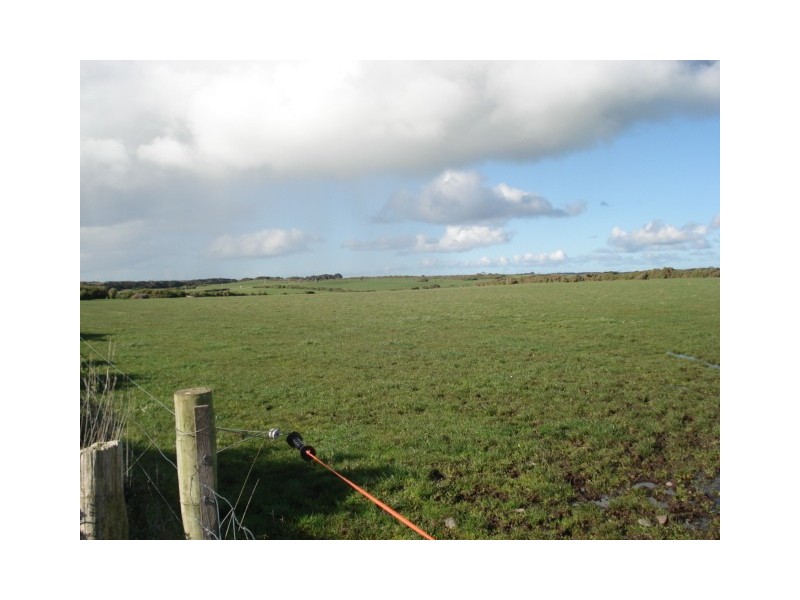 . North Road, King Island TAS 7256