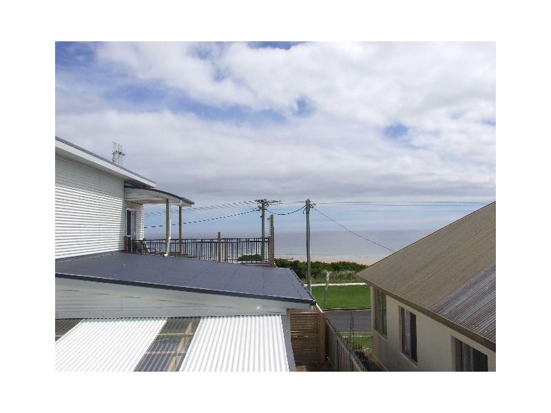 1/12 Esplanade, Somerset TAS 7322