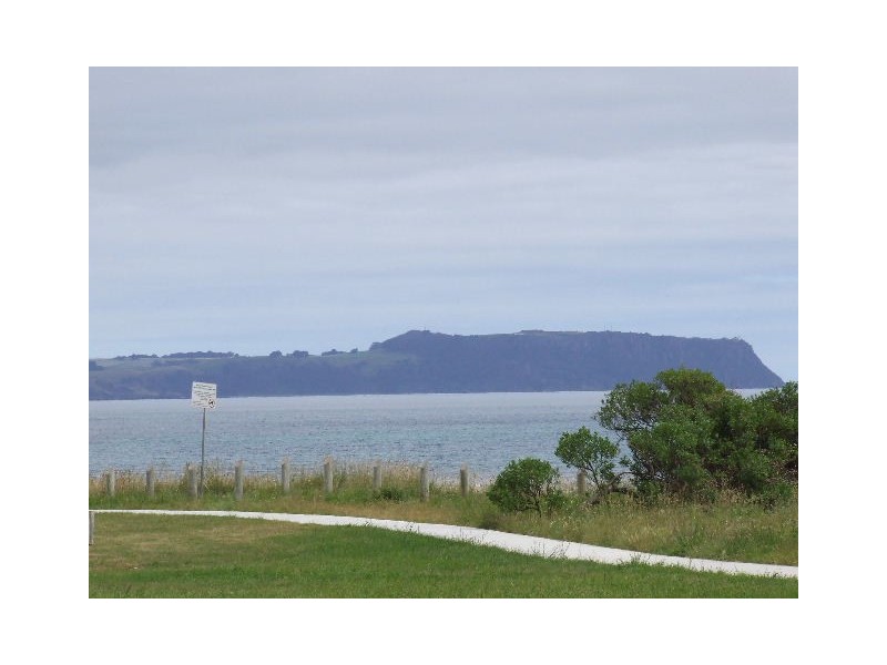 1/12 Esplanade, Somerset TAS 7322