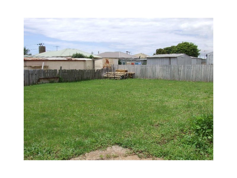 8 Oates Street, Burnie TAS 7320