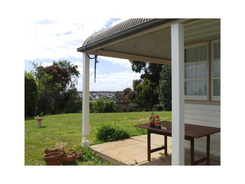26 Epsom Road, Penguin TAS 7316