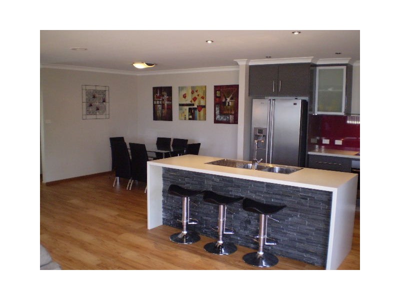 5  Simpson Street, Somerset TAS 7322