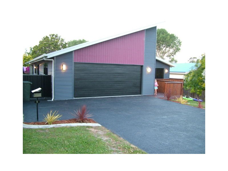 5  Simpson Street, Somerset TAS 7322