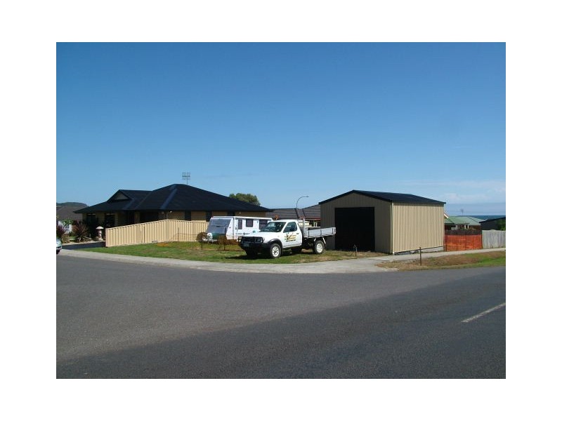 1/36 Seabreeze Avenue, Sulphur Creek TAS 7316