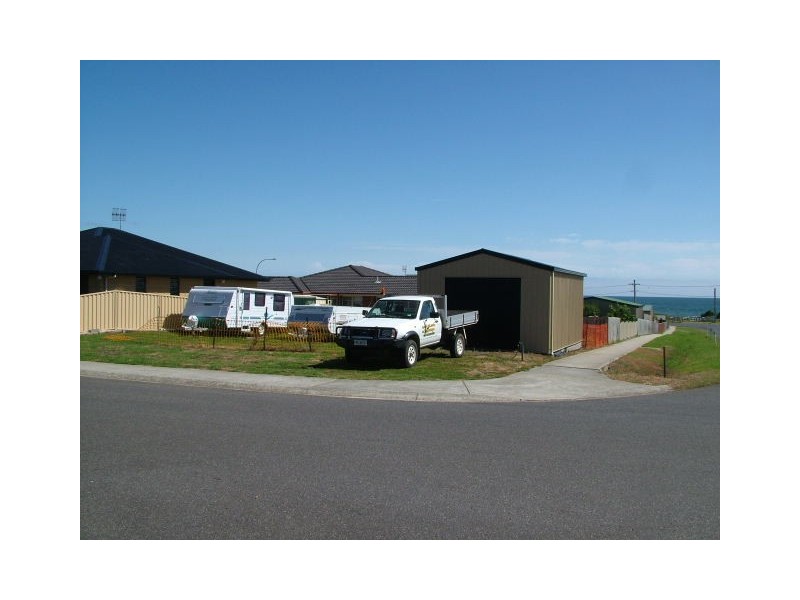 1/36 Seabreeze Avenue, Sulphur Creek TAS 7316