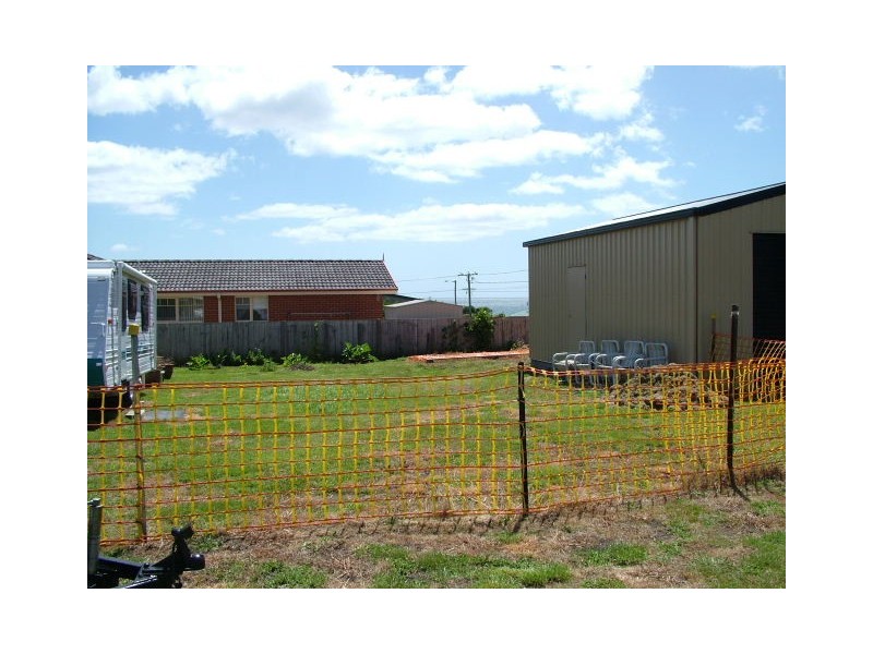 1/36 Seabreeze Avenue, Sulphur Creek TAS 7316