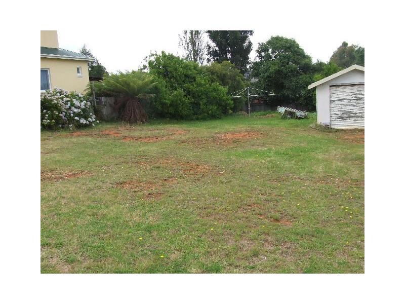 14 Cardigan Street, Somerset TAS 7322