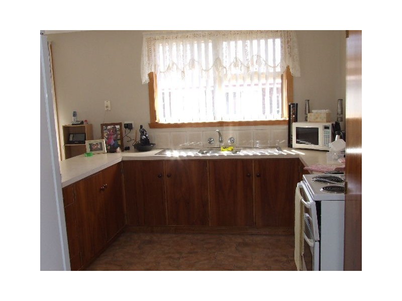 9 Mercedes Place, Burnie TAS 7320