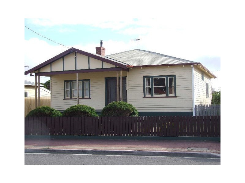 18 Turrung Street, Cooee TAS 7320