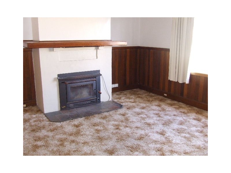 18 Turrung Street, Cooee TAS 7320