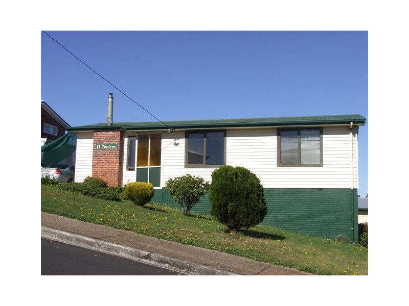 11 Hawkins Street, Burnie TAS 7320