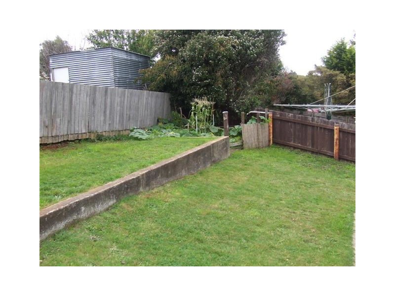 11 Hawkins Street, Burnie TAS 7320