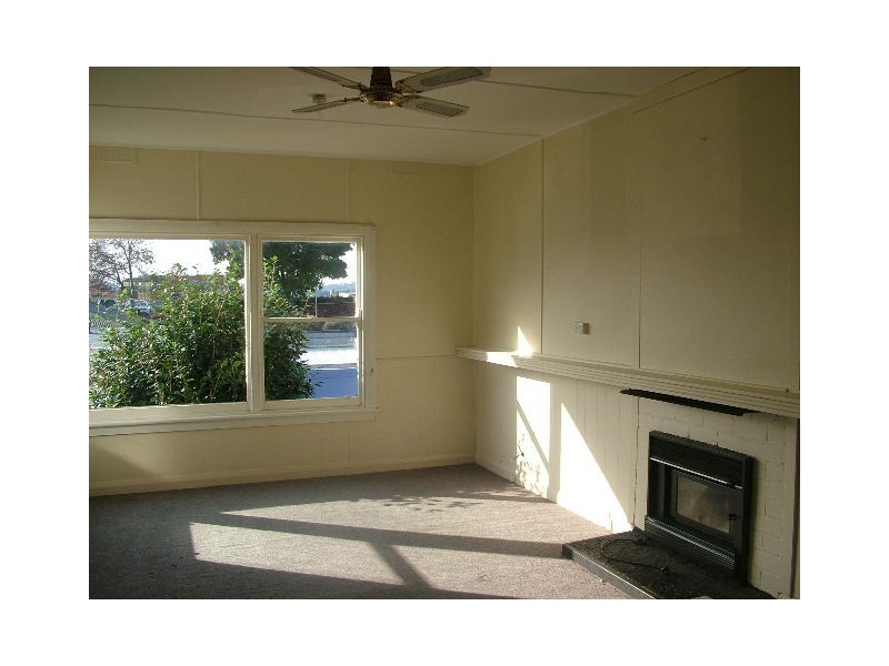 11 Linton Street, Burnie TAS 7320