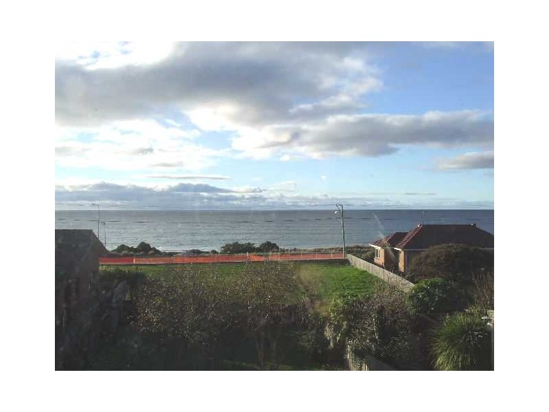 6/3 Arthur Street, Ocean Vista TAS 7320