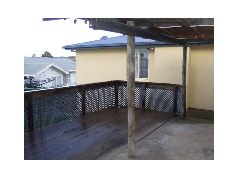 27 Woodward Avenue, Burnie TAS 7320