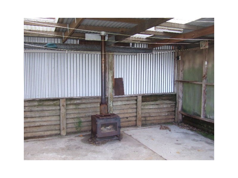 27 Woodward Avenue, Burnie TAS 7320