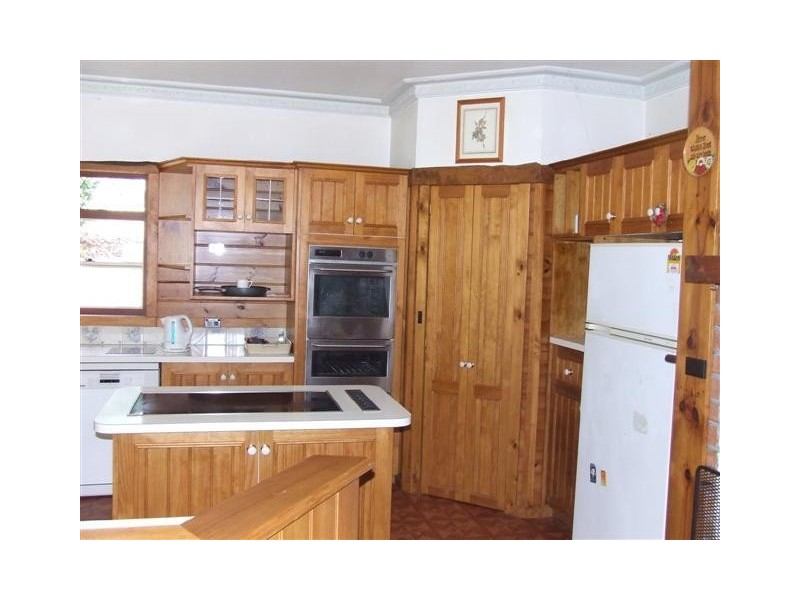 28 Edward Street, Somerset TAS 7322