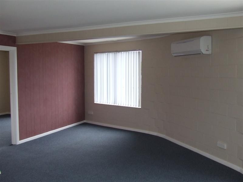 Unit 2/7 Lyons Street, Somerset TAS 7322