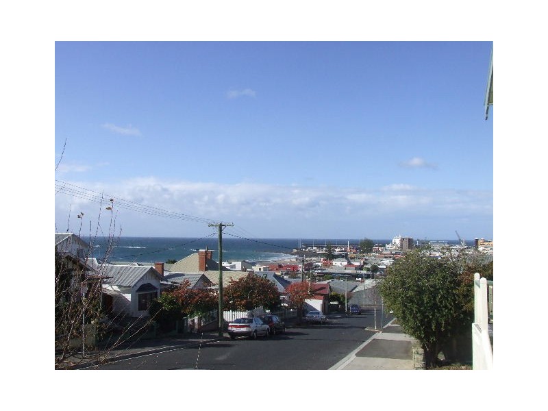 3/11 Princes Street, Burnie TAS 7320