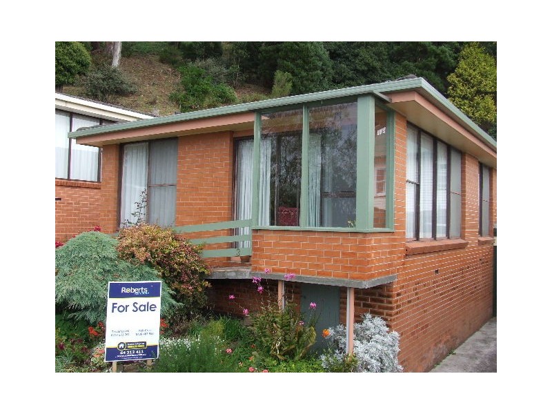 3/11 Princes Street, Burnie TAS 7320