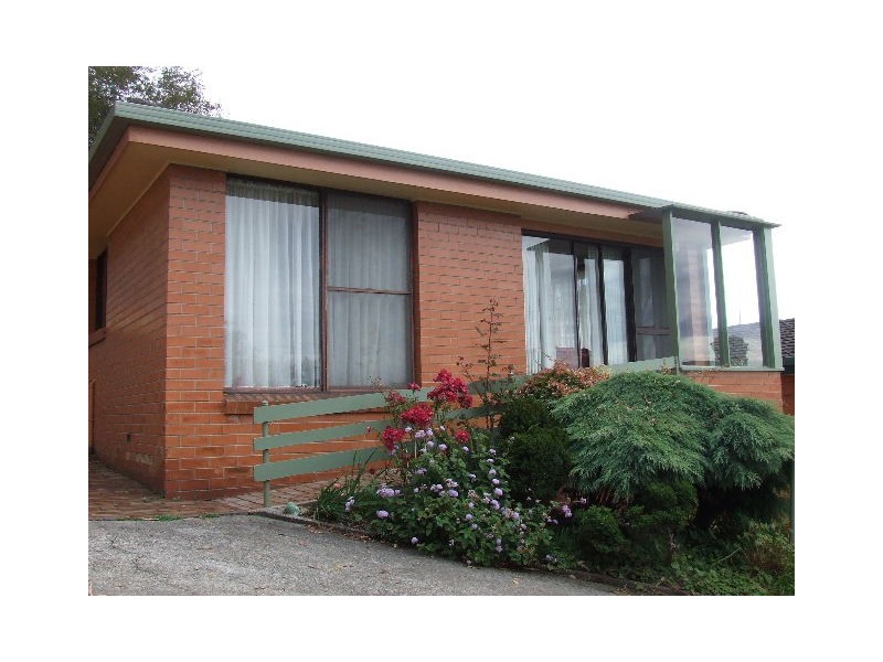 3/11 Princes Street, Burnie TAS 7320