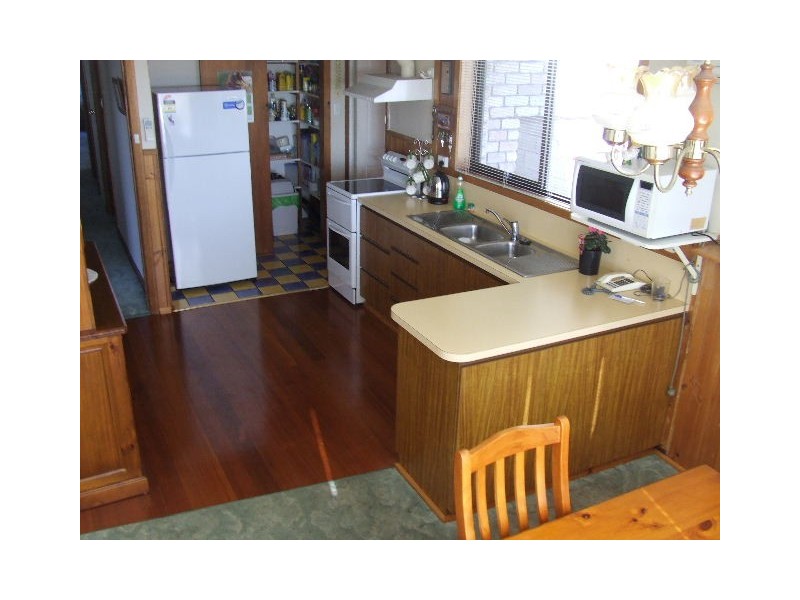 8 Reeve Street, Somerset TAS 7322