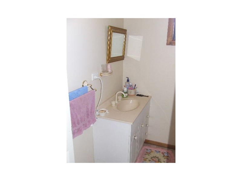 8 Reeve Street, Somerset TAS 7322