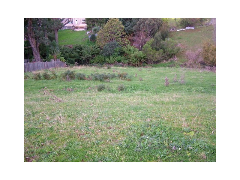 21 Sampson Street, Burnie TAS 7320