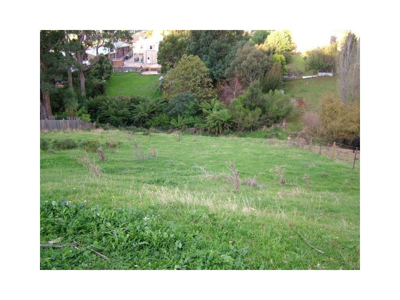 21 Sampson Street, Burnie TAS 7320