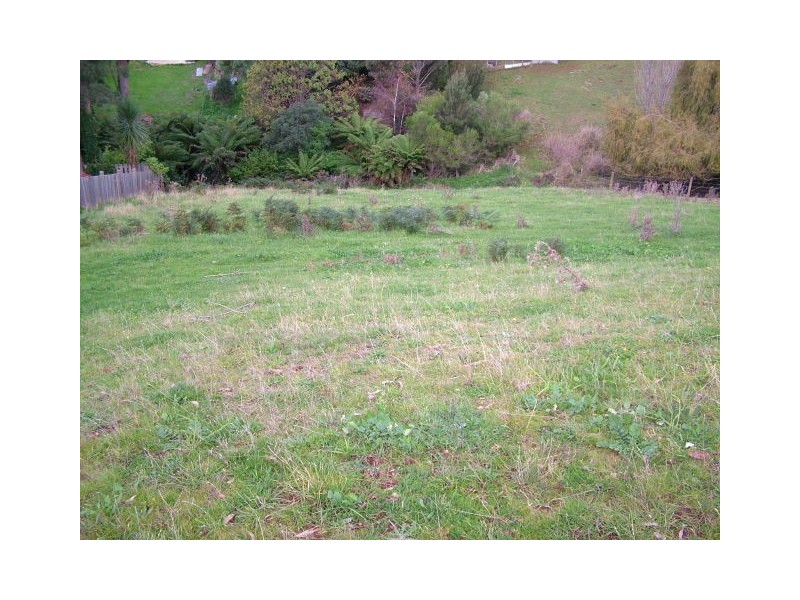 21 Sampson Street, Burnie TAS 7320