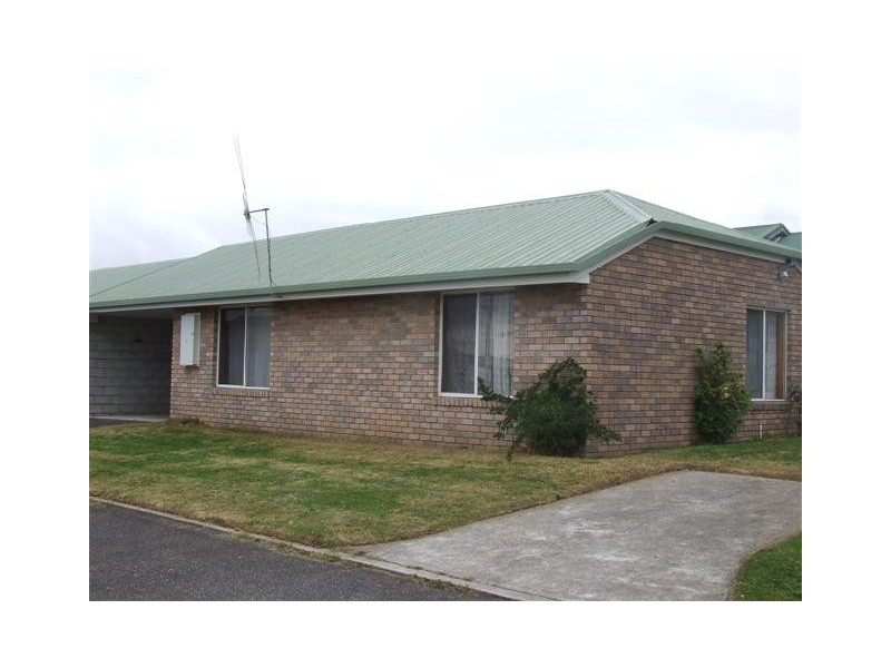 1/2 Raglan Street, Somerset TAS 7322