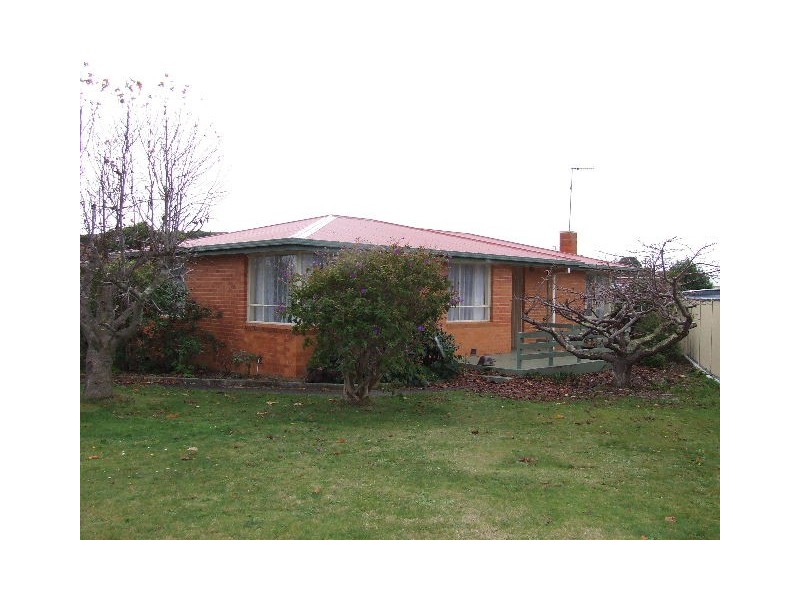26 Van Diemans Crescent, Burnie TAS 7320