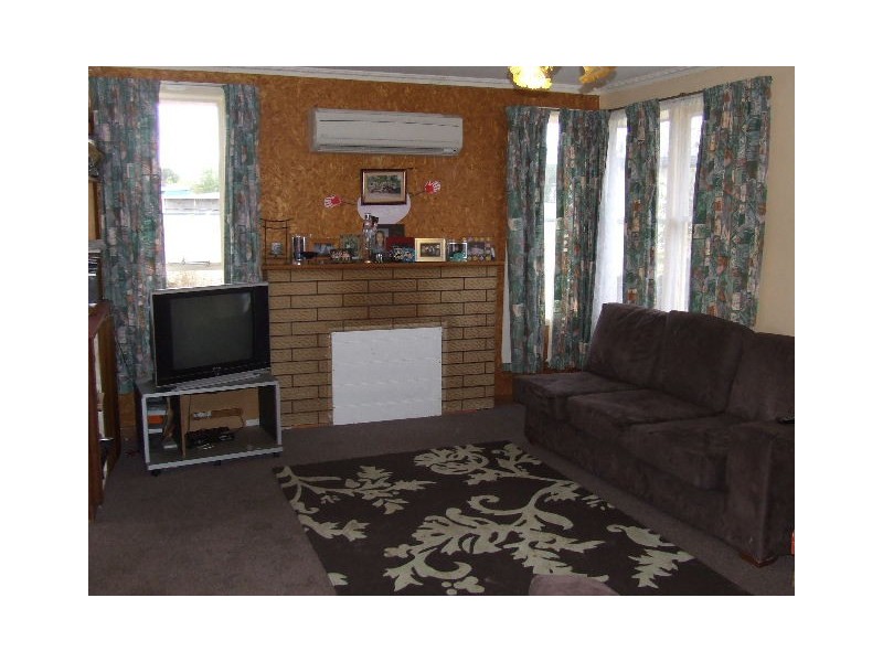 26 Van Diemans Crescent, Burnie TAS 7320