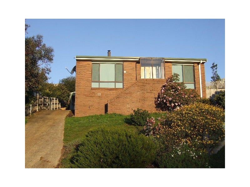 15 Lorymer Place, Burnie TAS 7320
