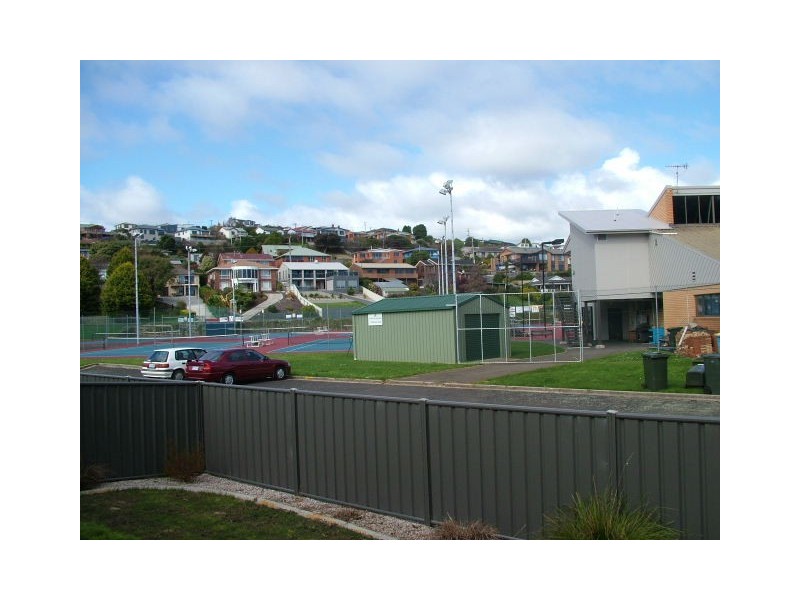 9/48 Richardson Crescent, Burnie TAS 7320