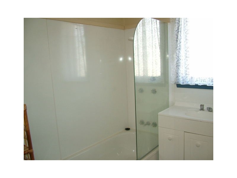 12 Lucas Place, Burnie TAS 7320